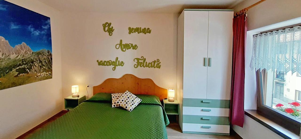 Apartamento Casa Mariani-Tortoi Candide Exterior foto